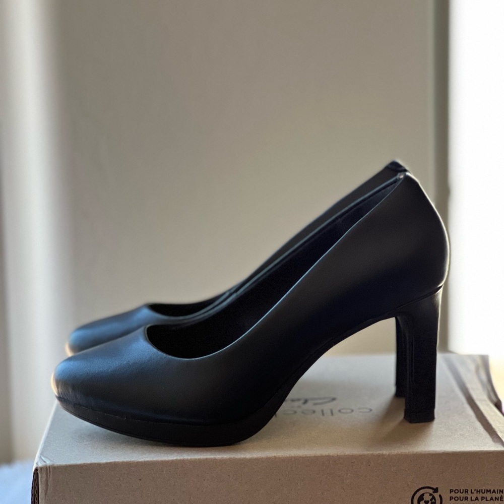 Clarks Ambyr Joy size 6W